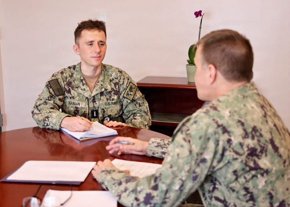 Environmental health officer serves as NMRTC Twentynine Palms ‘CO for a Day’