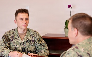 Environmental health officer serves as NMRTC Twentynine Palms ‘CO for a Day’