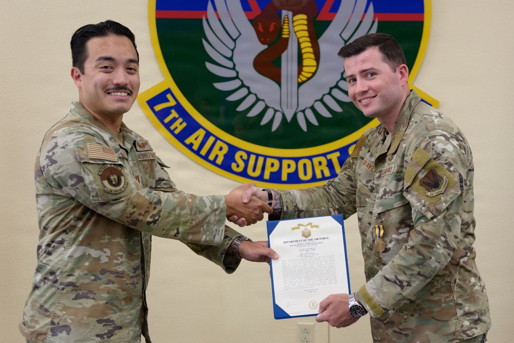 Capt. Joshua Graves 7th Air Support Operations Squadron commendation ceremony