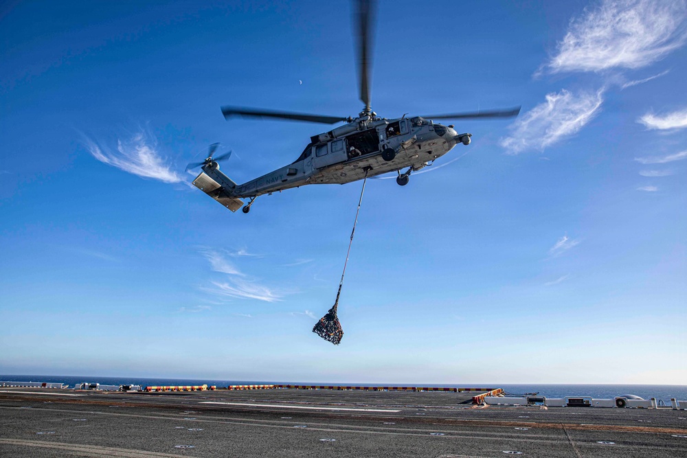 USS Makin Island Conducts Vertical Replenishment Exercise