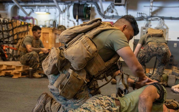 Combat Life Saver Training Performed by 13th MEU