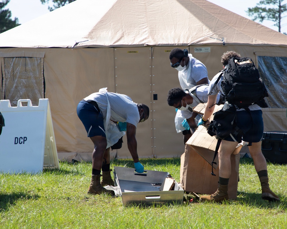 U.S. Soldiers and Airmen with the Georgia National Guard conduct joint CBRN exercise