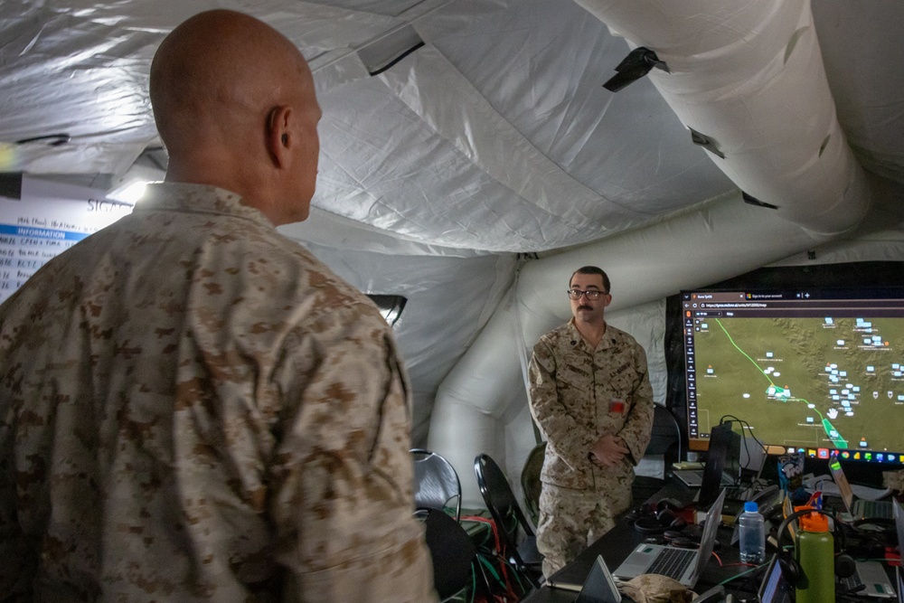 LtGen Matos visits 2nd MarDiv