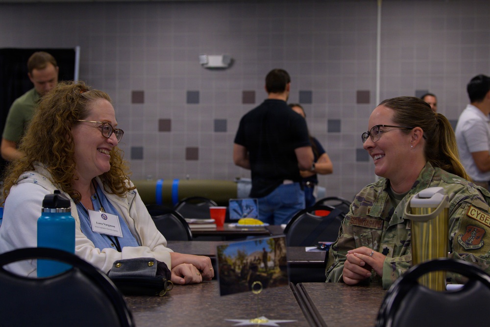 132d Wing hosts Iowa National Guard Legislative Outreach event