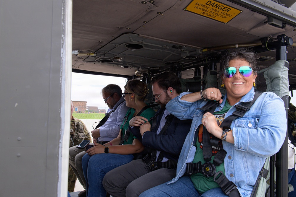 132d Wing hosts Iowa National Guard Legislative Outreach event