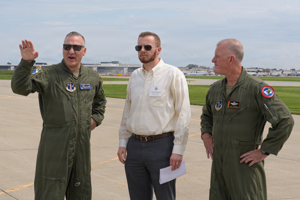 132d Wing hosts Iowa National Guard Legislative Outreach event