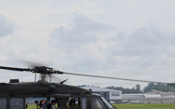 132d Wing hosts Iowa National Guard Legislative Outreach event