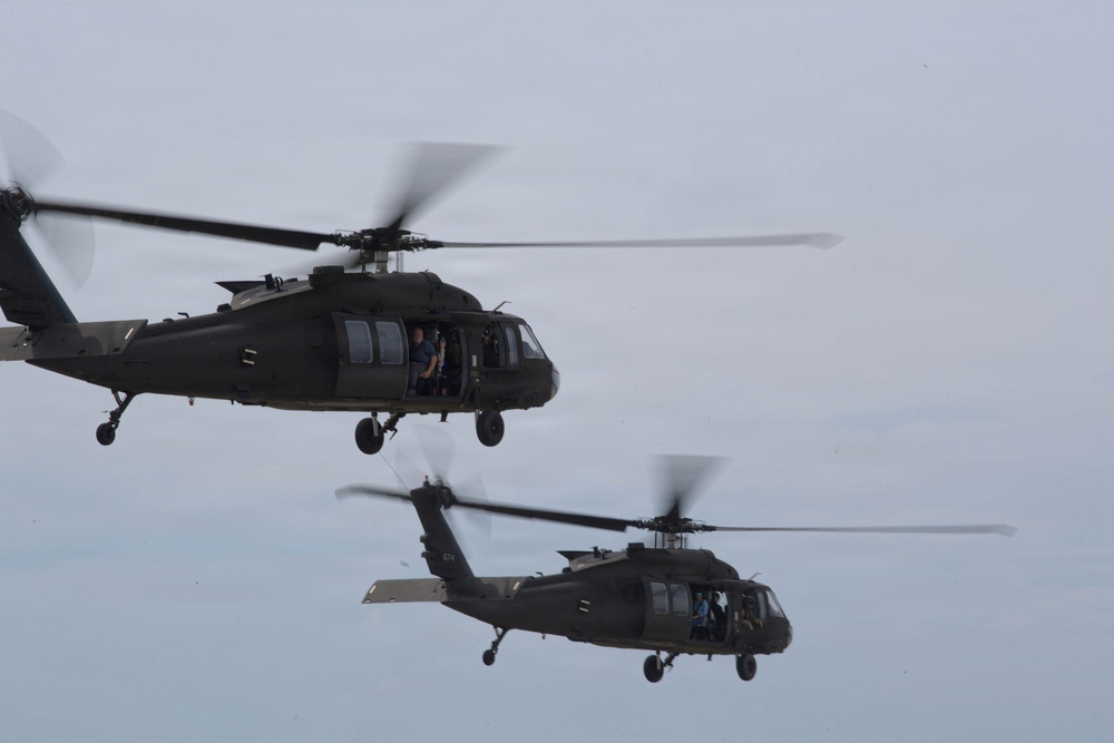 132d Wing hosts Iowa National Guard Legislative Outreach event