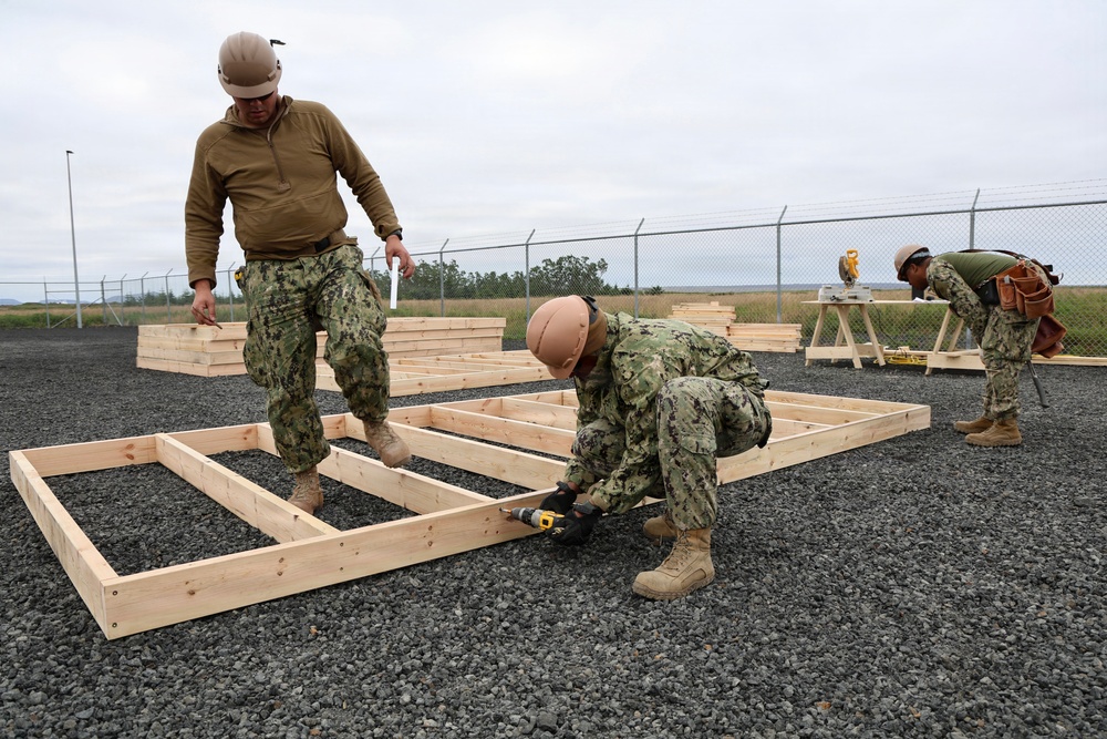 Arctic Bee Hut Takes Shape During Northern Viking 26