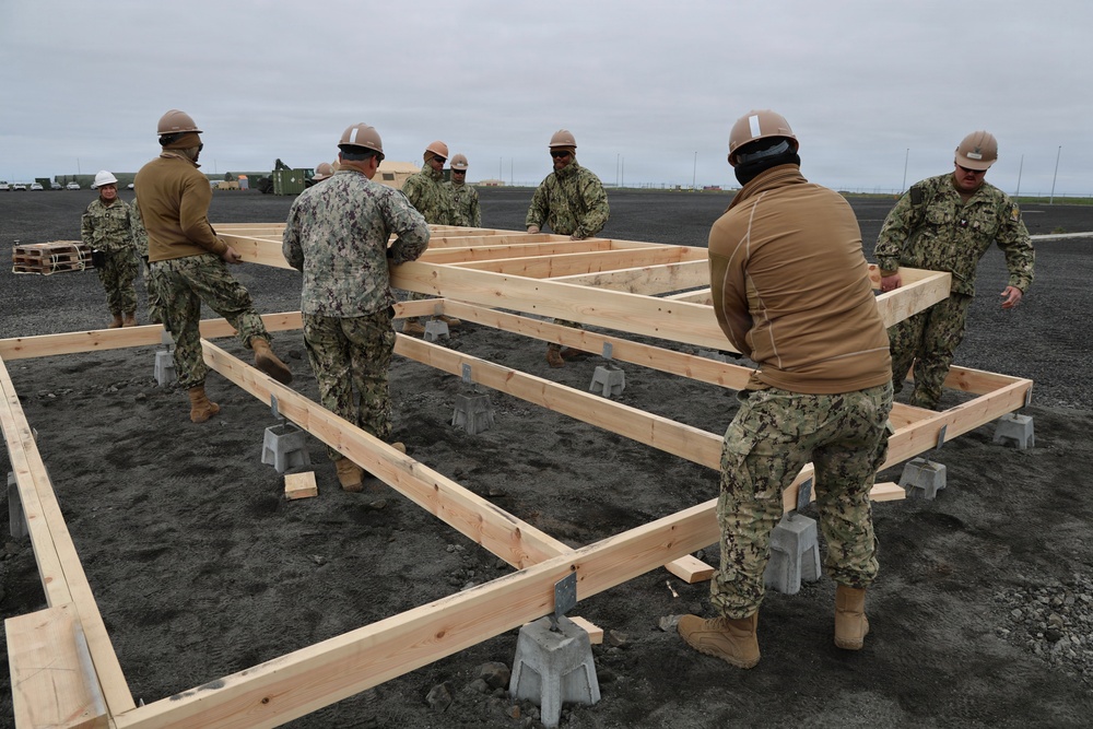 Arctic Bee Hut Takes Shape During Northern Viking 26