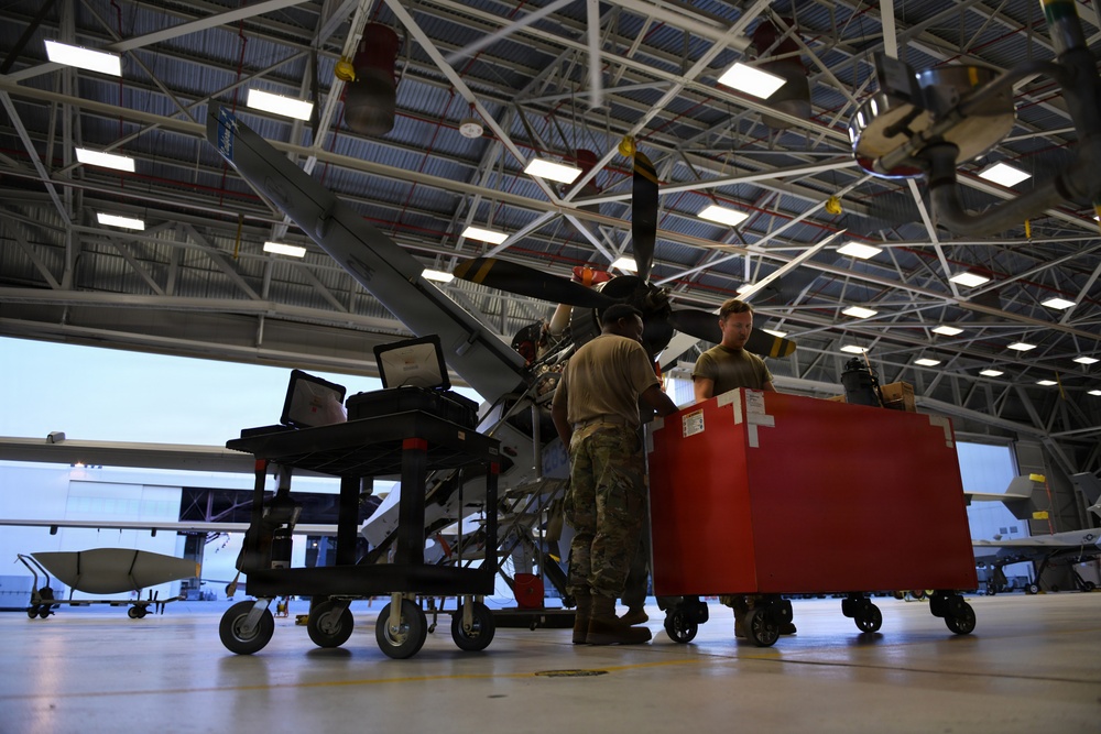 163d Aircraft Maintenance Squardron Performs Nighttime Maintenance