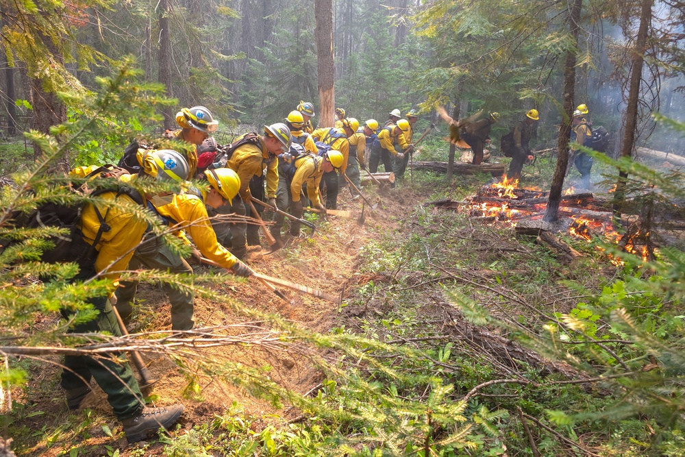 WAANG supports firefighting operations at Little Giant Fire