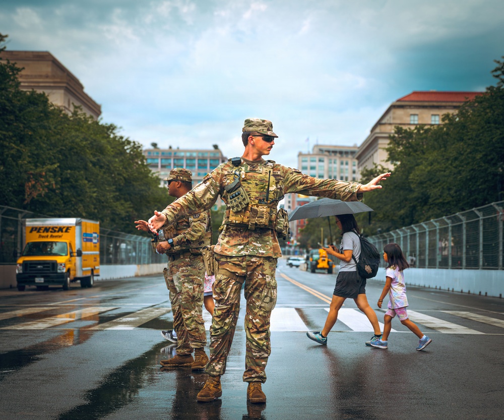 JTF DC National Guardsmen Assist in Grand Prix Preparation