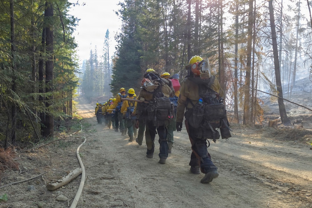 WAANG supports firefighting operations at Little Giant Fire