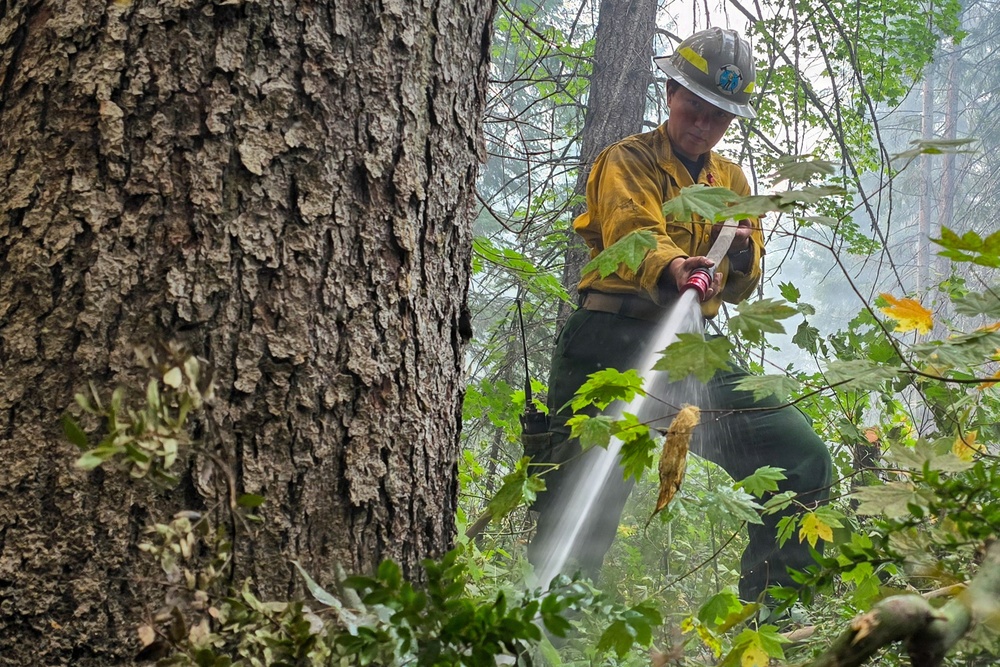 WAANG supports firefighting operations at Little Giant Fire