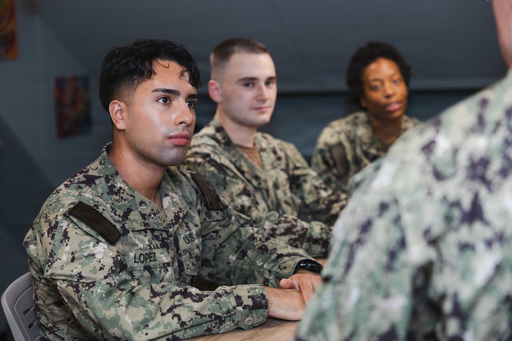 Ike Hosts Chief of Navy Chaplains