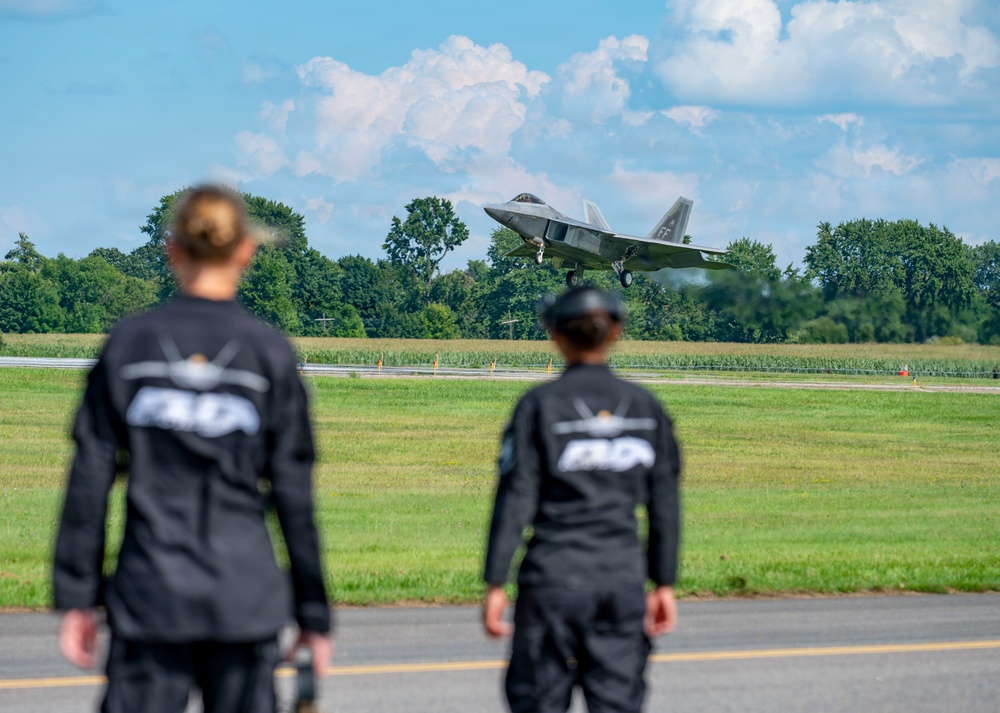 Raptor Demo Arrives at Air Show London Skydrive