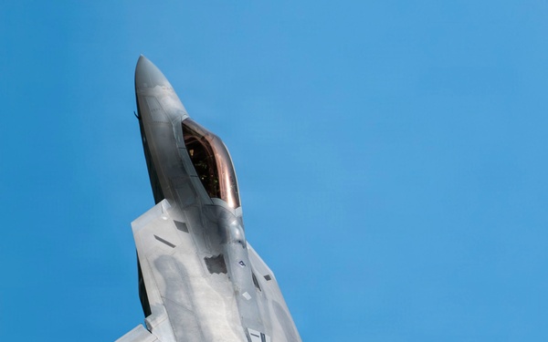 Raptor Demo Arrives at Air Show London Skydrive