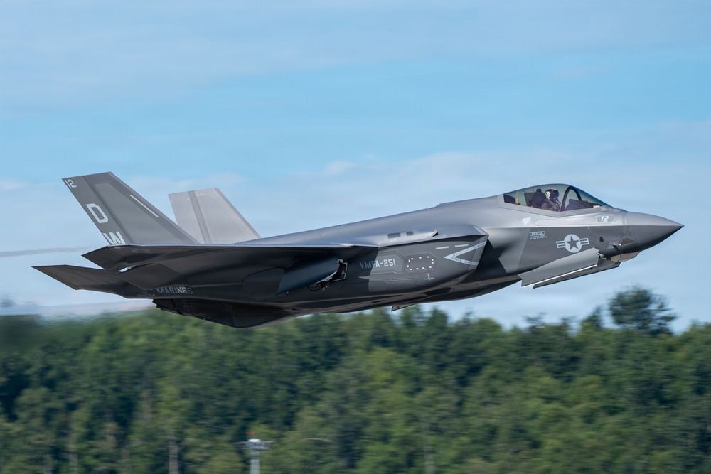 U.S. Marine Corps F-35s take off for RED FLAG-Alaska 26-3