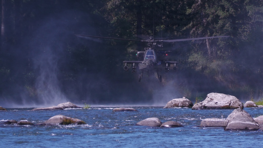 AH-64 Apache