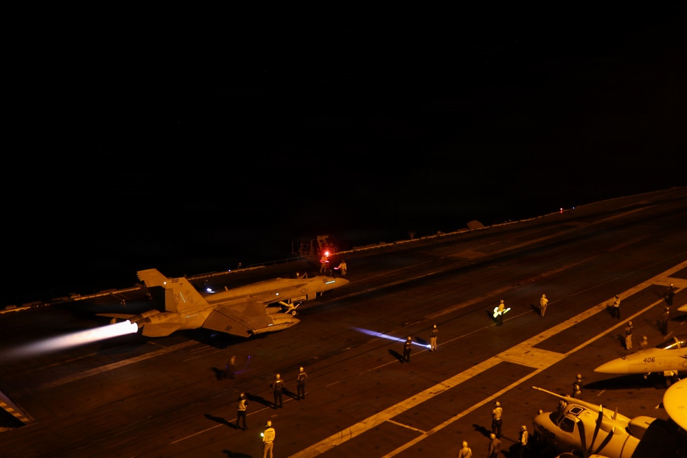 USS George Washington Conducts Flight Operations