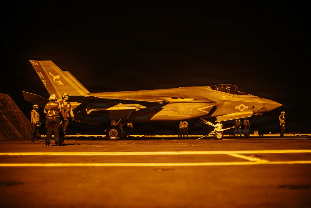 USS George Washington Conducts Flight Operations