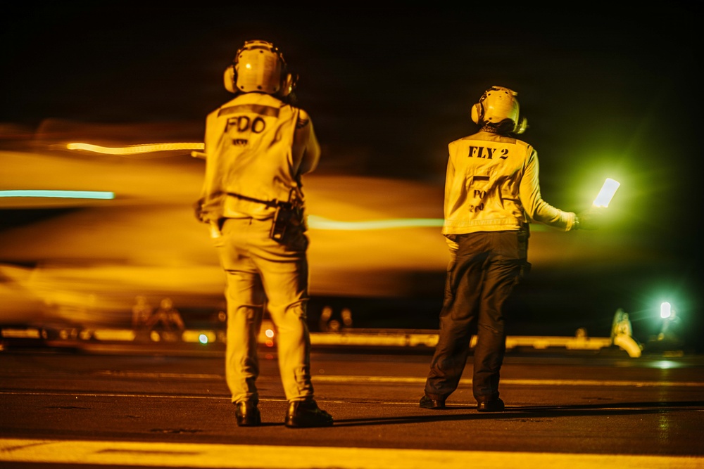 USS George Washington Conducts Flight Operations