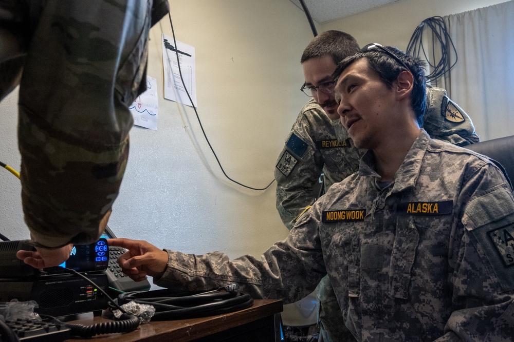 SOCNORTH and Local Leaders Partner to Boost Western Alaska Radio Communications during Operation Polar Dagger