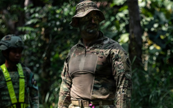 OKNG, RBLF train close-quarters combat in jungle terrain