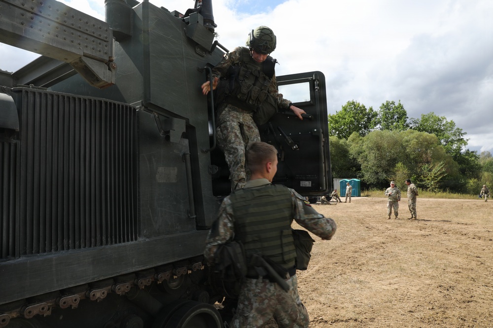 1-77 FAR Lithuanian HIMARS Apprenticeship Program
