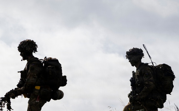 U.S. Army Soldiers with the NATO FLF Battle Group take part in British sniper training in Poland
