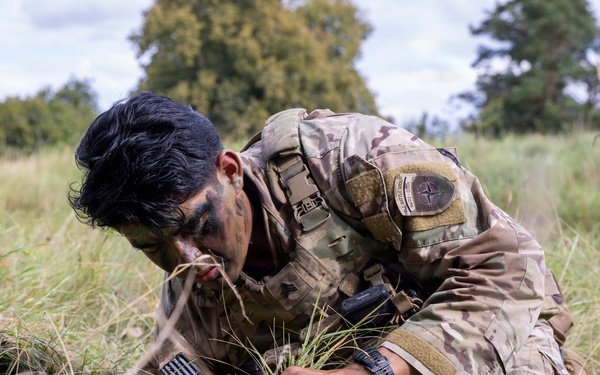 U.S. Army Soldiers with the NATO FLF Battle Group take part in British sniper training in Poland