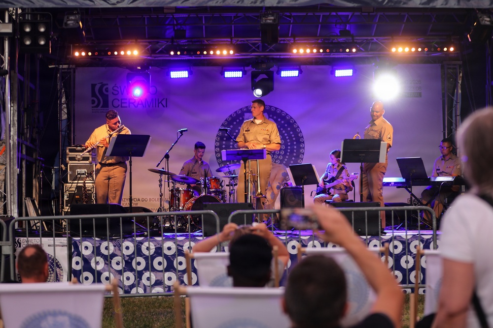 1ID Band Performs at Bolesławiec, Poland Ceramics Festival 20 AUG 2026