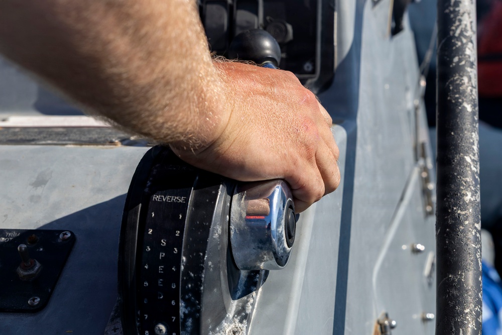 DDG 117 Conducts Boat OPs