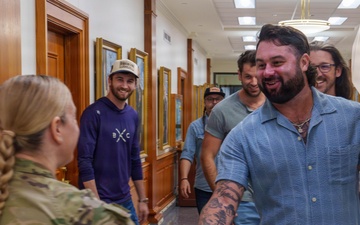 SEAC Isom Welcomes Koe Wetzel and Band to the Pentagon