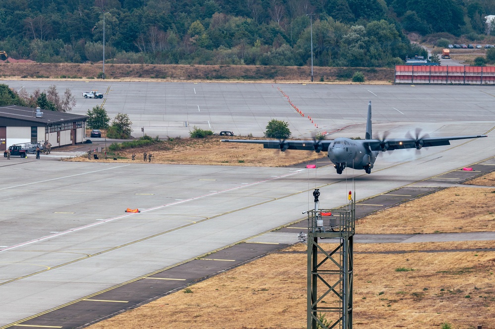 Knight LZ: Historic taxiway landing at Ramstein