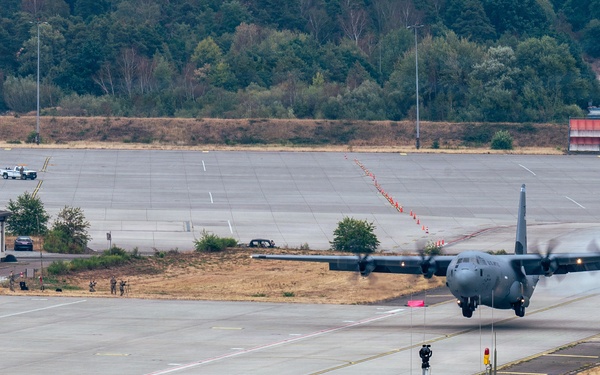 Knight LZ: Historic taxiway landing at Ramstein