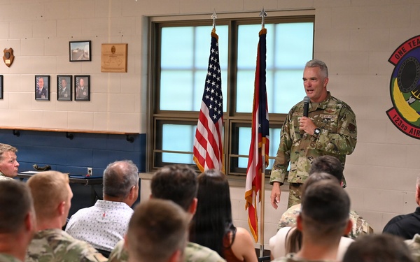 Airman receives Bronze Star for actions during deployment