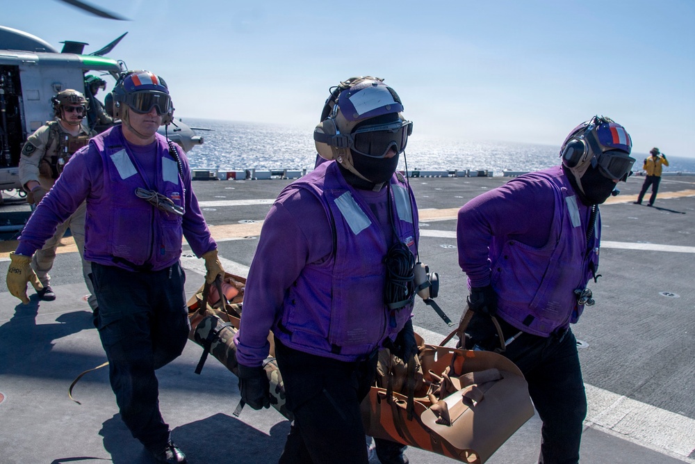 USS Makin Island conducts medical drills