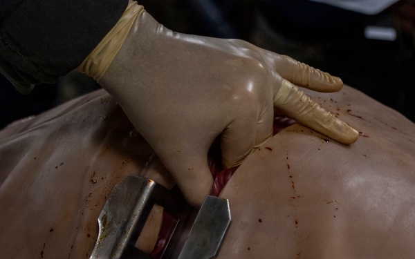 USS Makin Island conducts medical drills