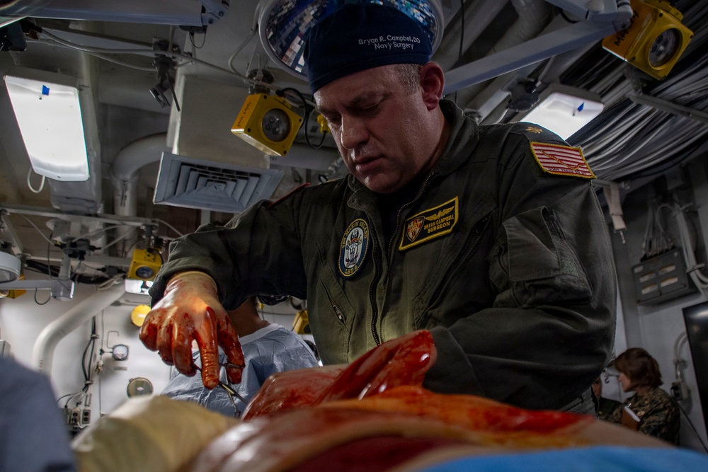 USS Makin Island conducts medical drills