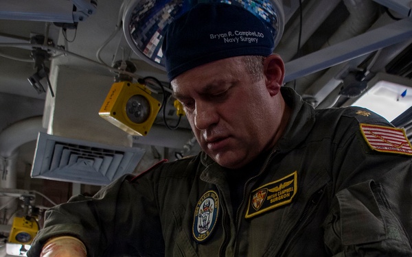 USS Makin Island conducts medical drills
