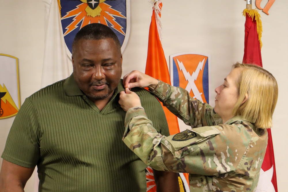7th Signal Command (Theater) Honors Civilians at Fort Gordon Awards Ceremony