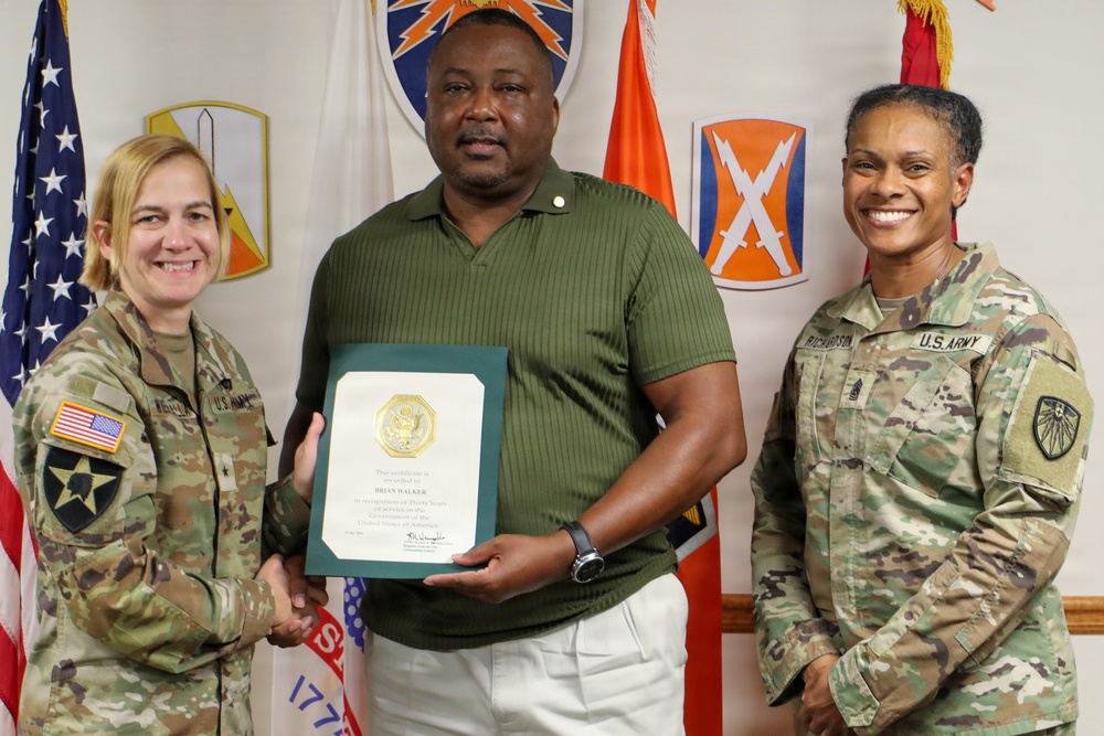 7th Signal Command (Theater) Honors Civilians at Fort Gordon Awards Ceremony