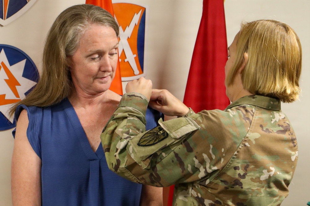 7th Signal Command (Theater) Honors Civilians at Fort Gordon Awards Ceremony