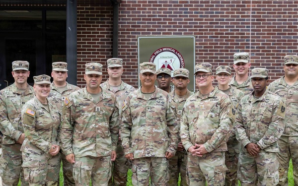 Defense Health Agency J-3/5/7 visits the 1st Global Field Medical Lab