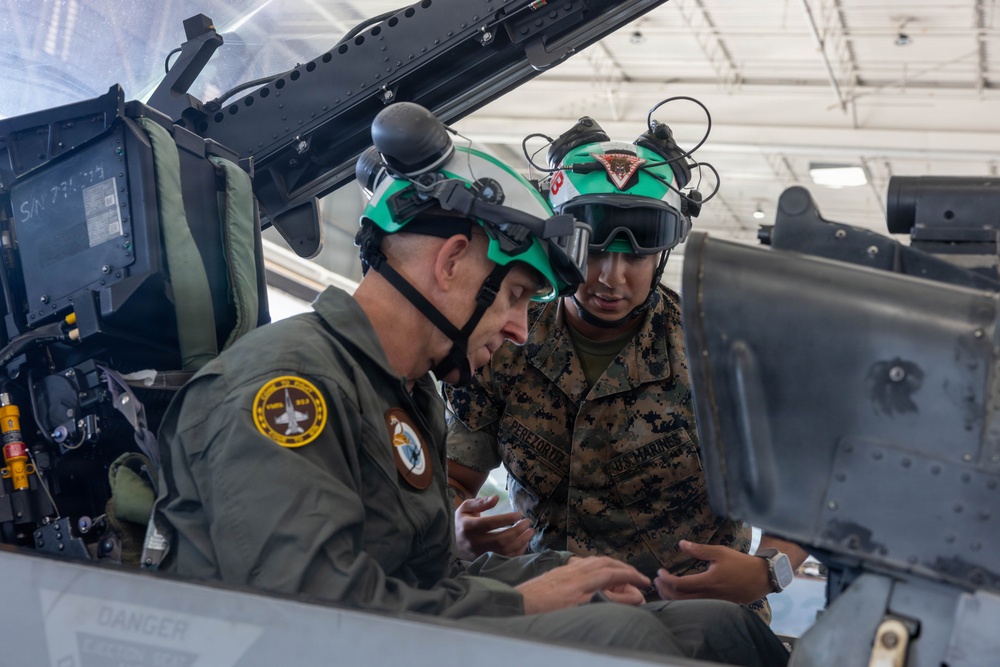 I MEF and 3d MAW CG Flight