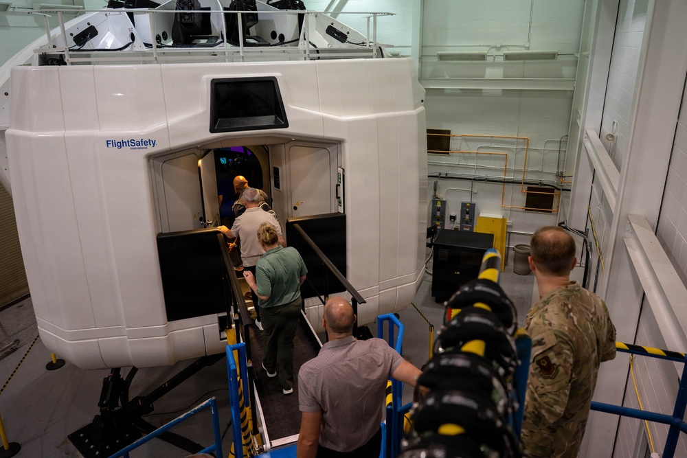 AFSOC hosts USSOCOM Civilian Leadership Development Program