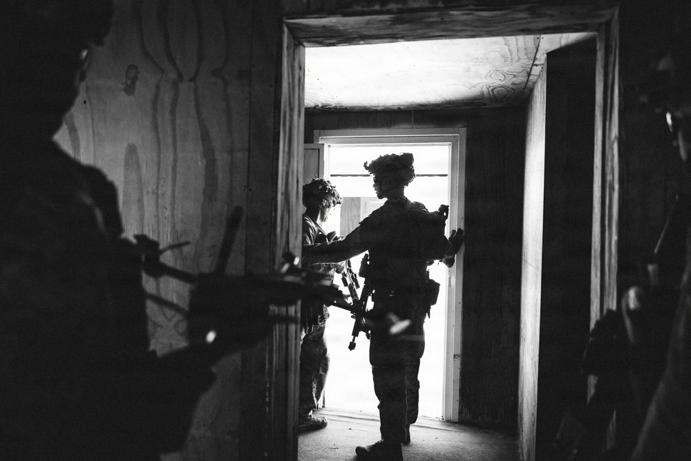 2nd Battalion, 5th Marines becomes first unit to take part in Counter-sUAS training Day 2