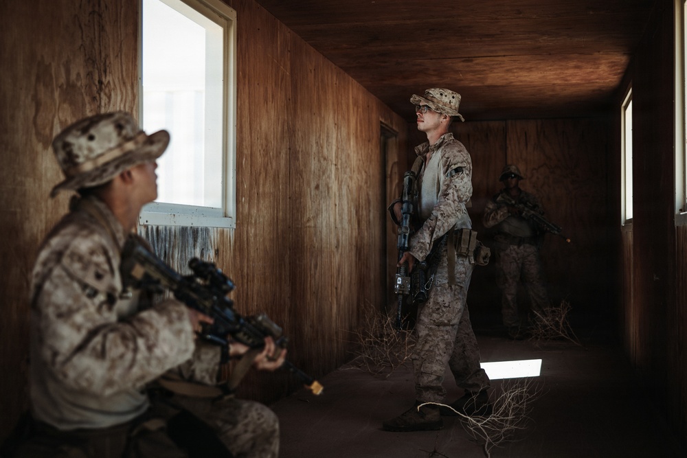 2nd Battalion, 5th Marines becomes first unit to take part in Counter-sUAS training Day 2